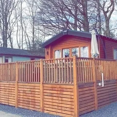 48 Pony Meadow - White Cross Bay *