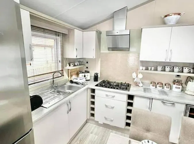 48 Pony Meadow - White Cross Bay Casa de Férias *